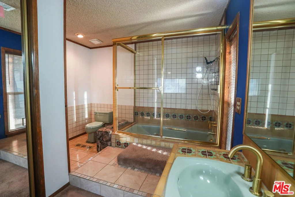 Photo of 42060 Parkmont Drive