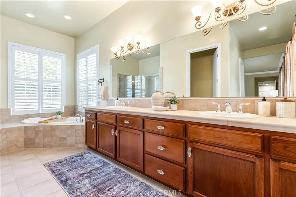 Photo of 843 Hacienda Circle