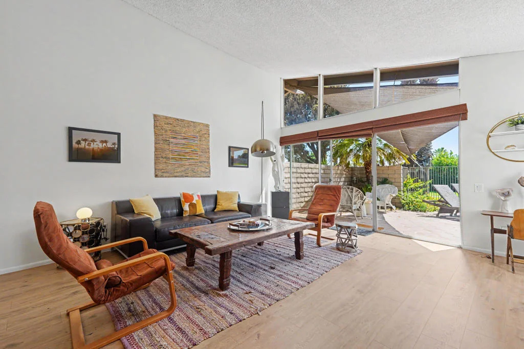 Photo of 48970 Cochran Drive