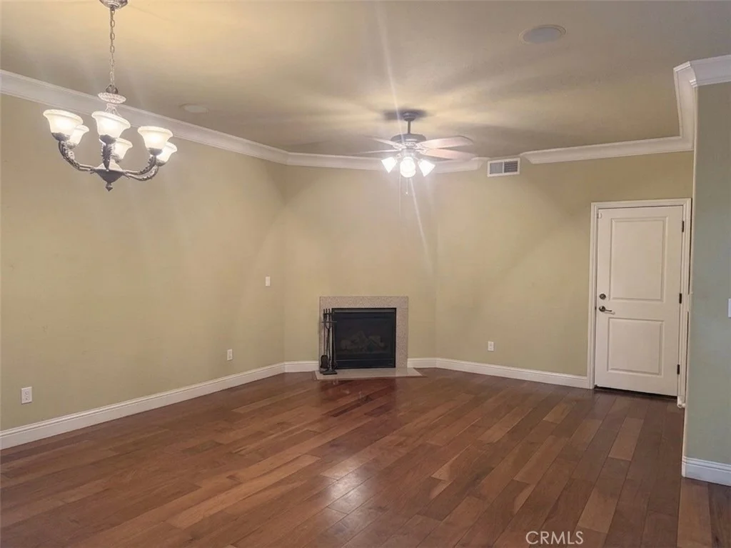 Photo of 82 N Wathen