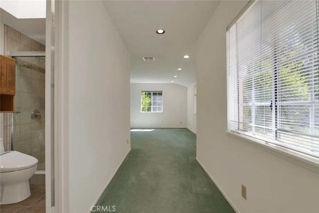 Photo of 2574 Sirius Street
