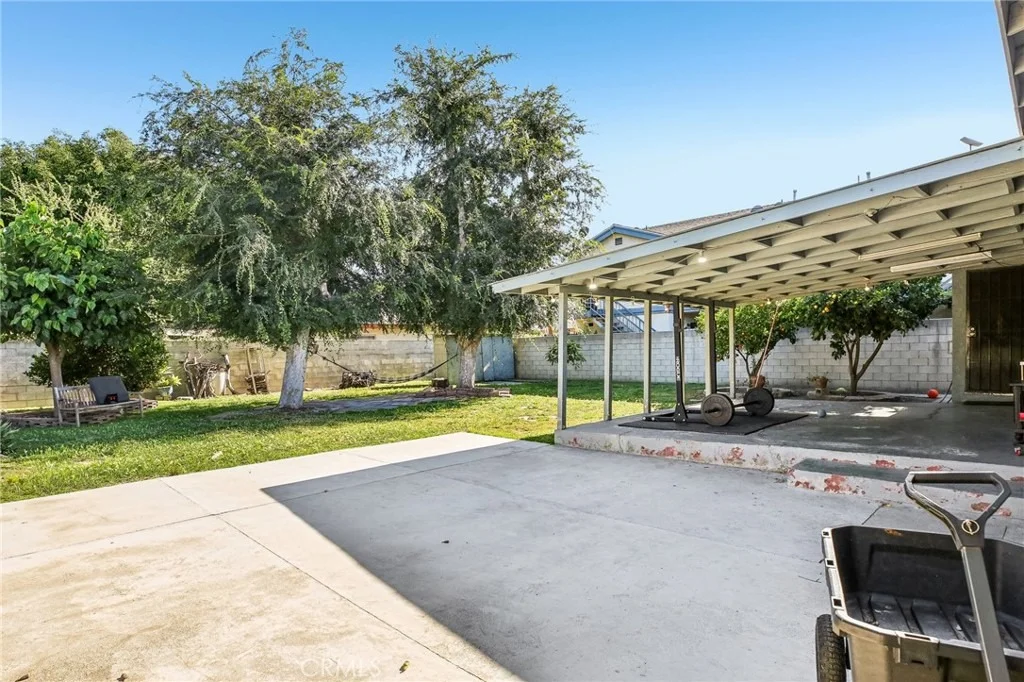 Photo of 8558 Park