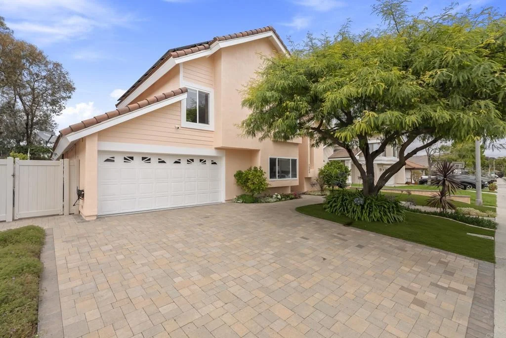 Photo of 1504 Valleda Lane