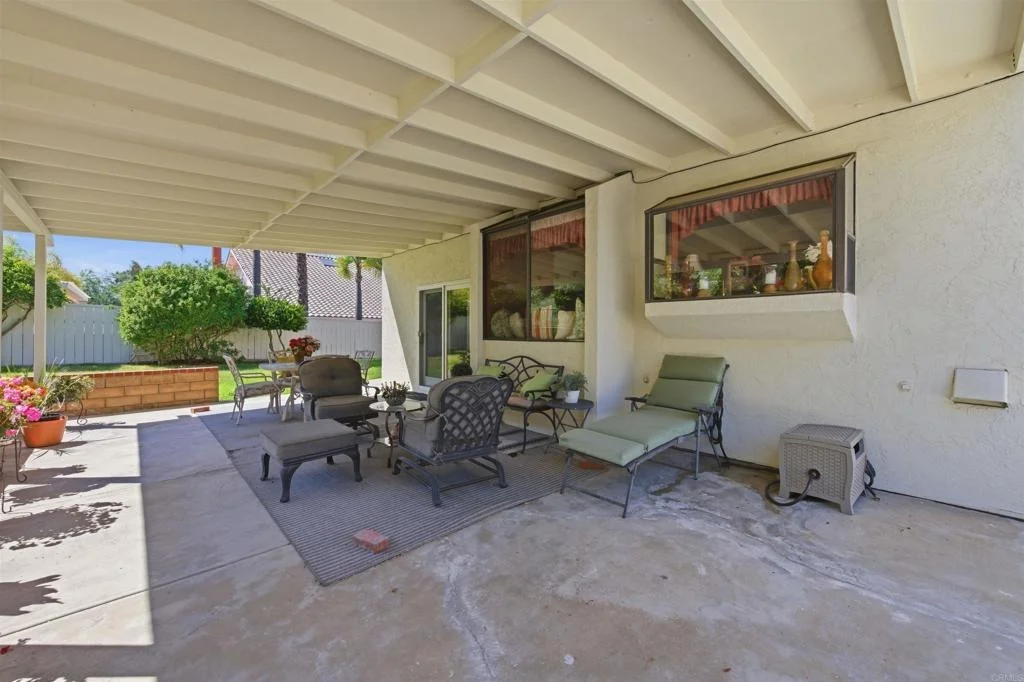 Photo of 1066 Surrey Drive