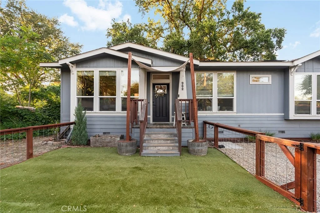 Photo of 962 Colorado Street