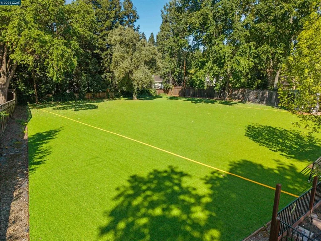 Photo of 81 N Jackson Way