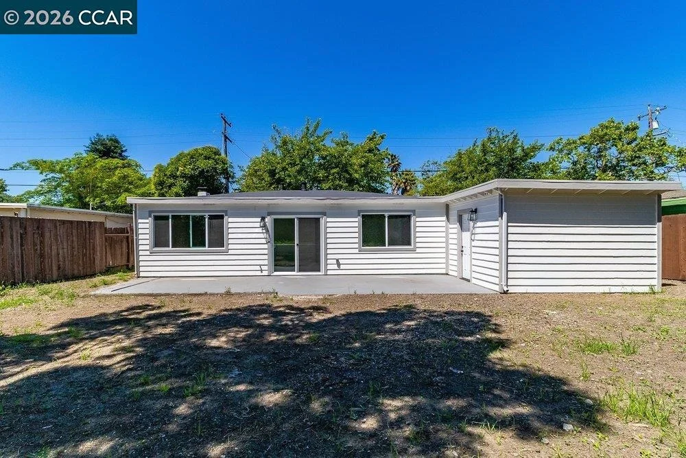 Photo of 1650 Moraga Dr