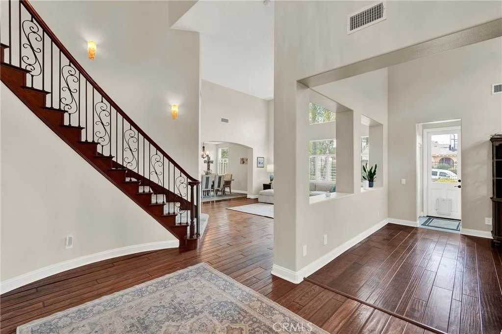 Photo of 1592 El Paso