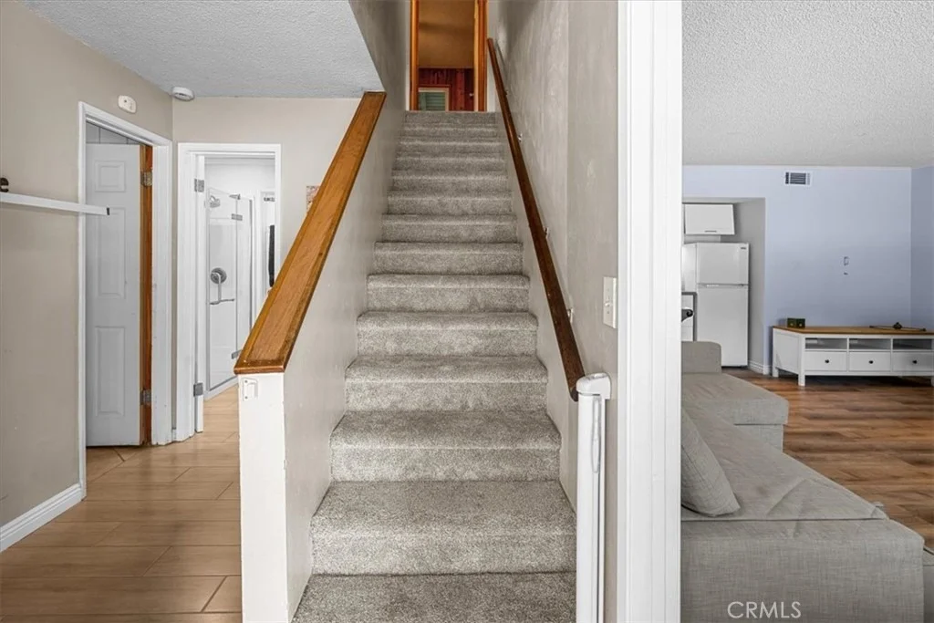Photo of 2170 Spring Oak