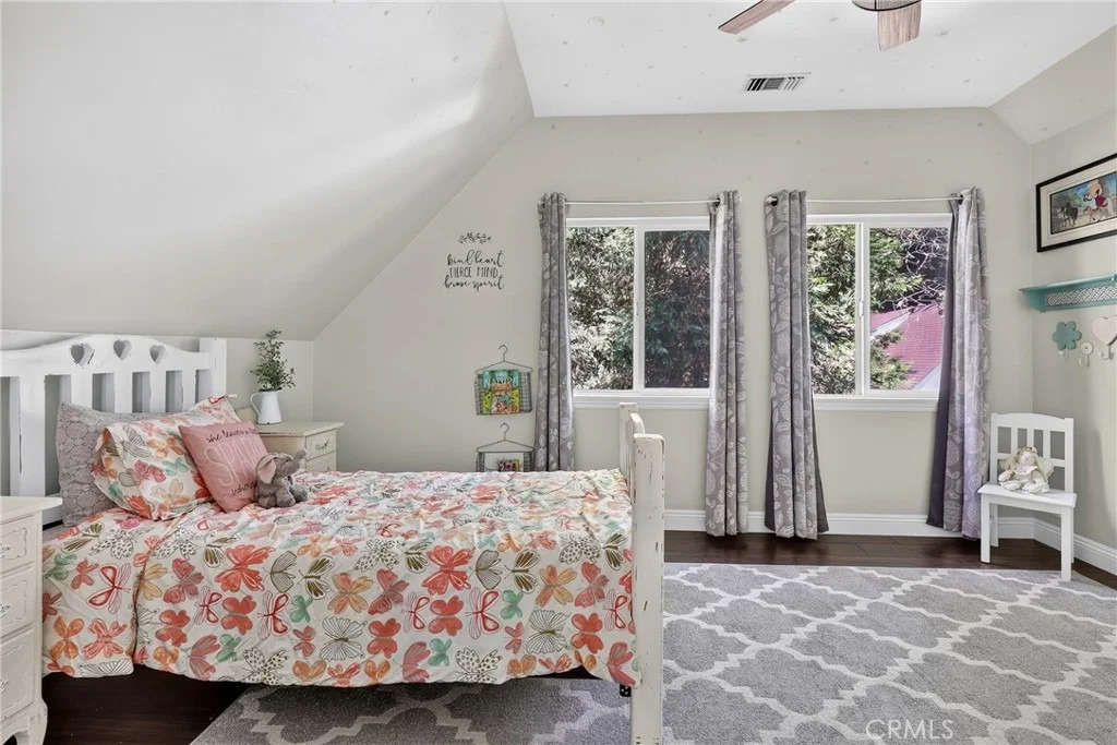 Photo of 27441 Meadow