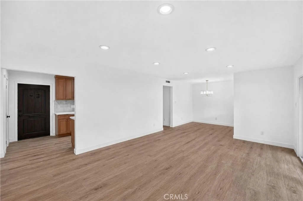 Photo of 18153 Cohasset