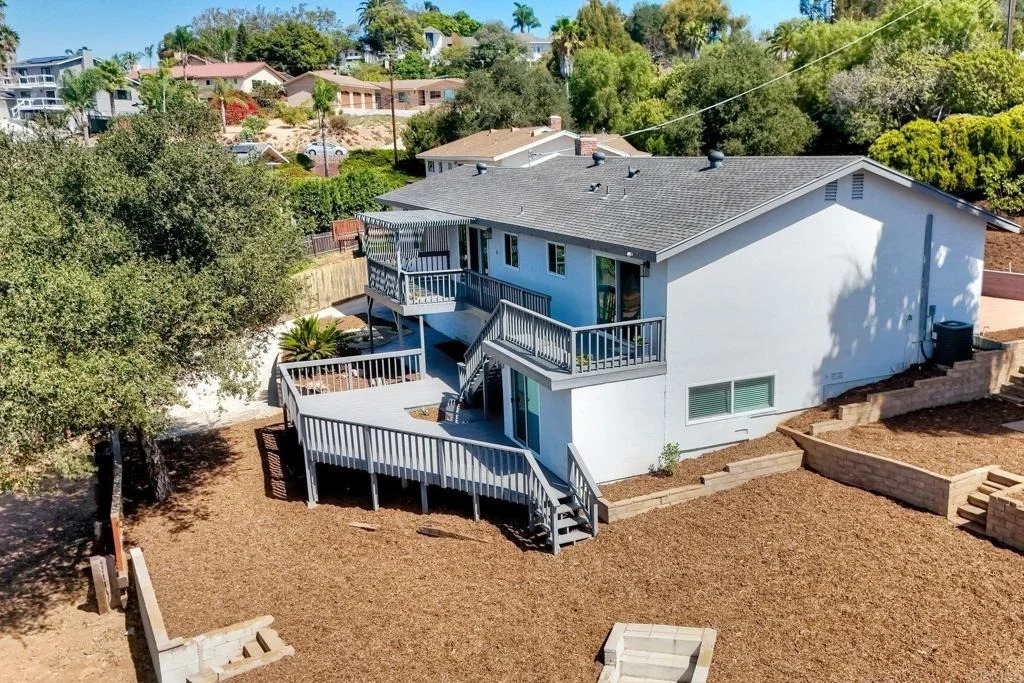 Photo of 2449 Primrose Ave