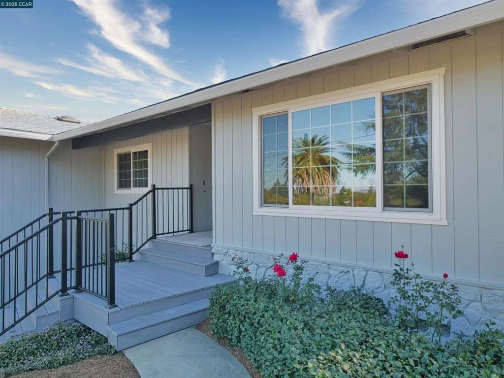 Photo of 4044 Cowell Road