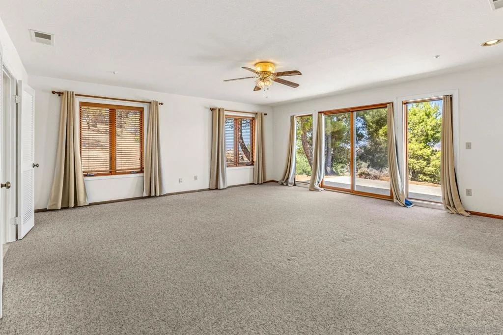 Photo of 25090 Oakana
