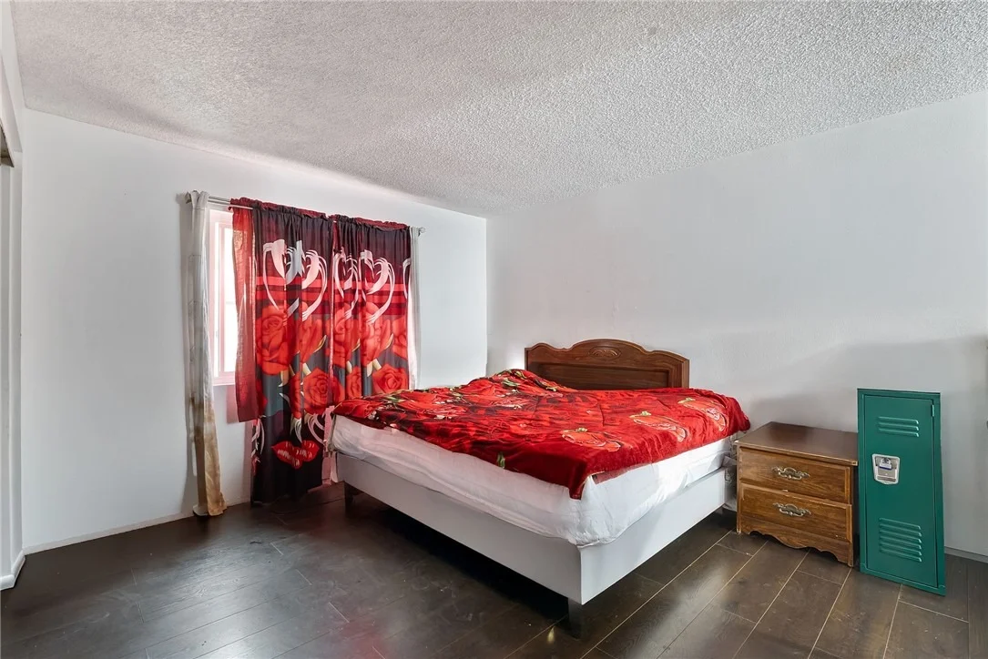 Photo of 1020 N Kemp