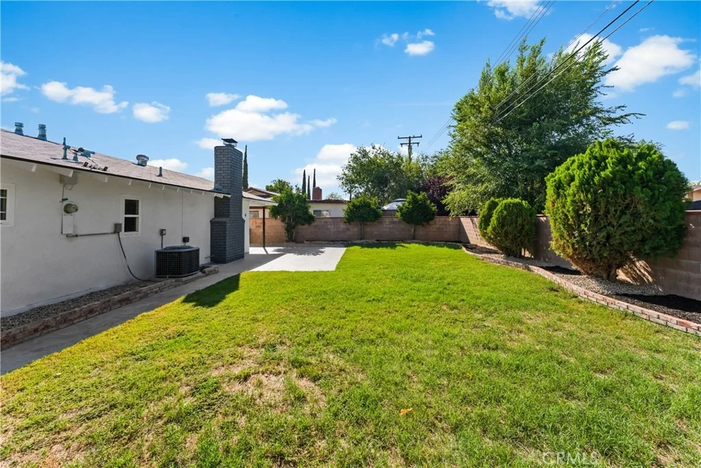 Photo of 1735 W Jenner Street