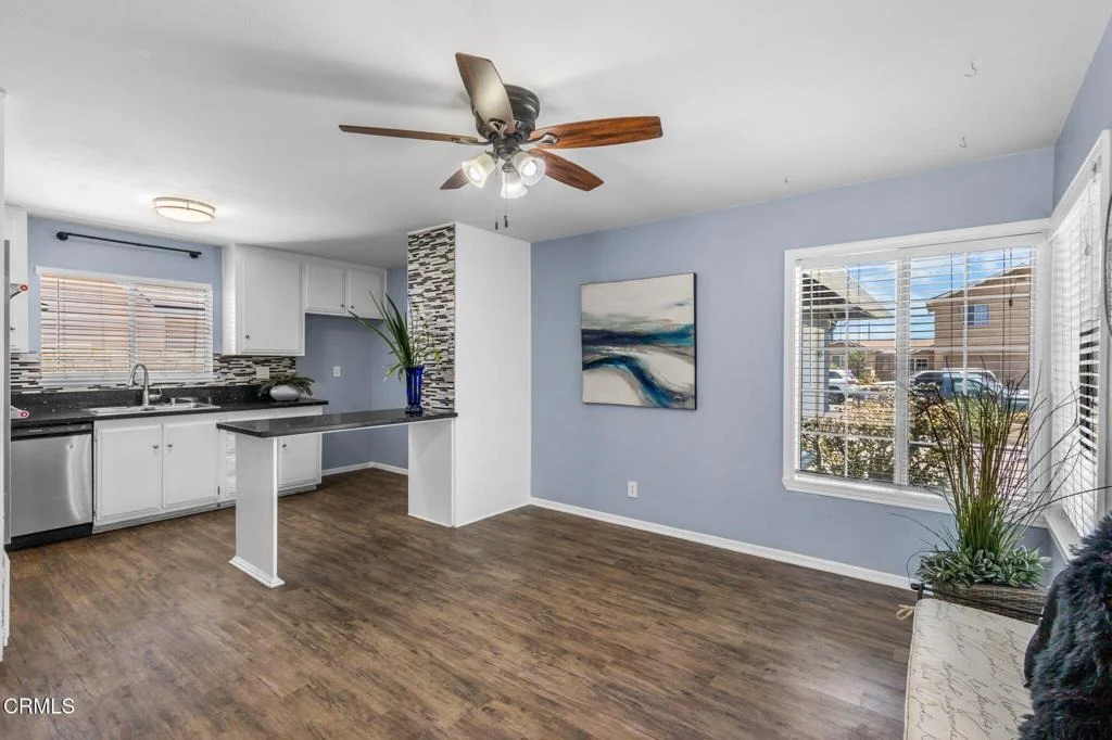 Photo of 1001 Redwood Street