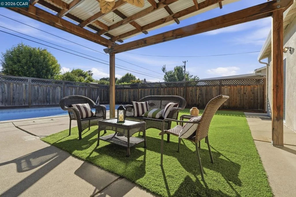 Photo of 4242 Henning Dr