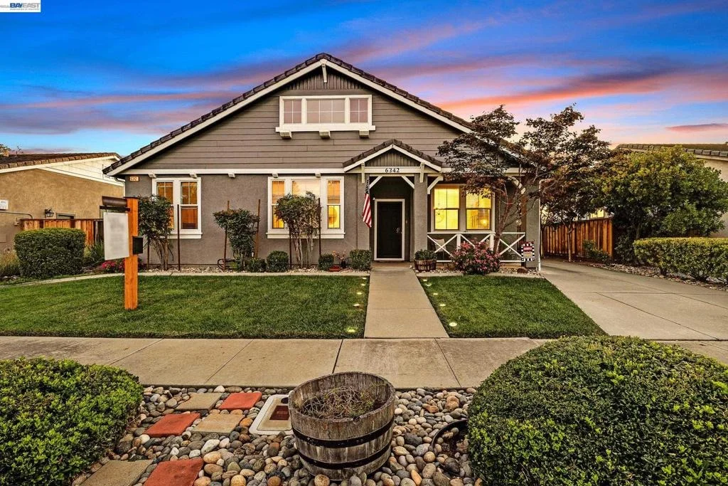 Photo of 6342 Altamar Circle