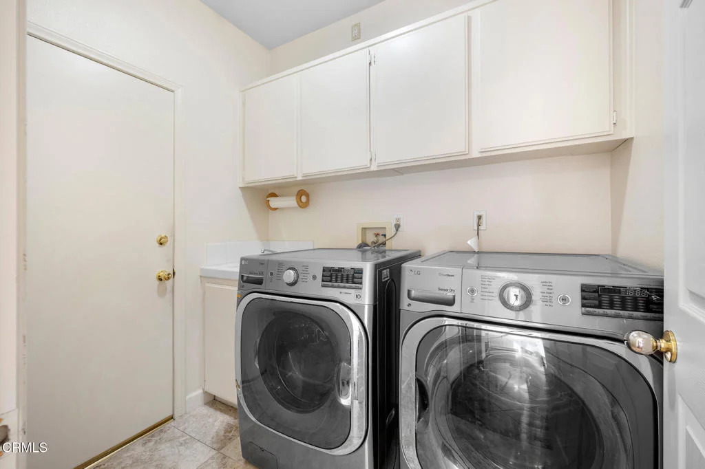 Photo of 925 Calle La Primavera