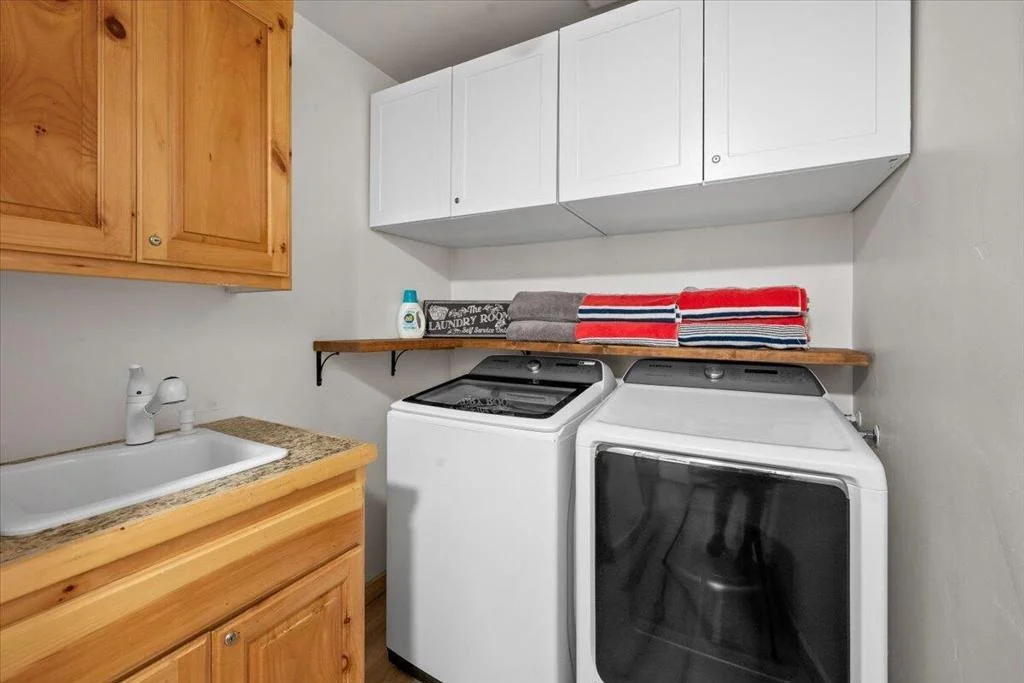 Photo of 187 Dixie Lee Lane