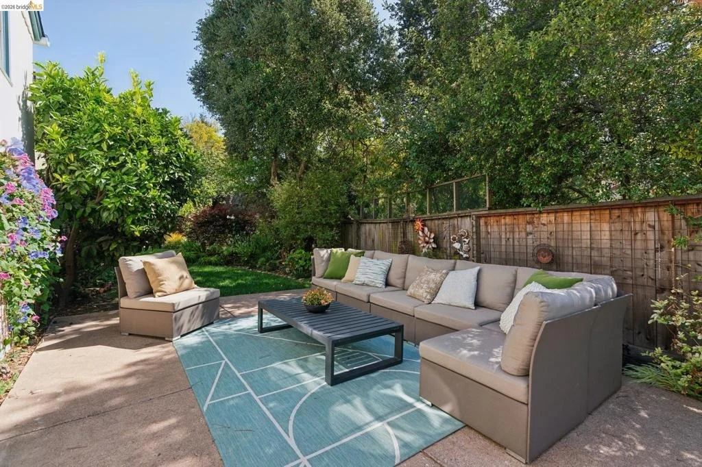 Photo of 929 Contra Costa Ave