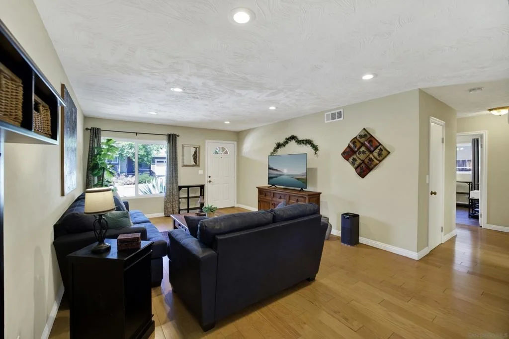 Photo of 13351 Silver Lake Dr