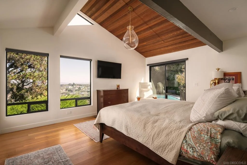 Photo of 2551 Via Viesta