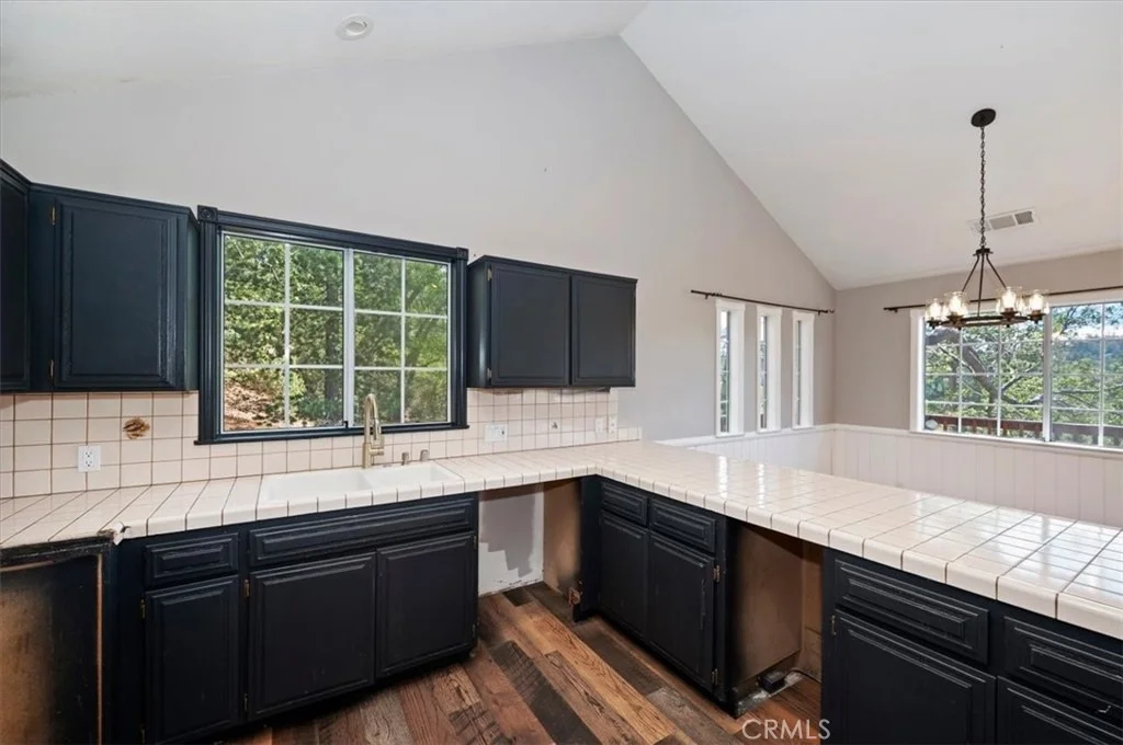 Photo of 26620 Modoc