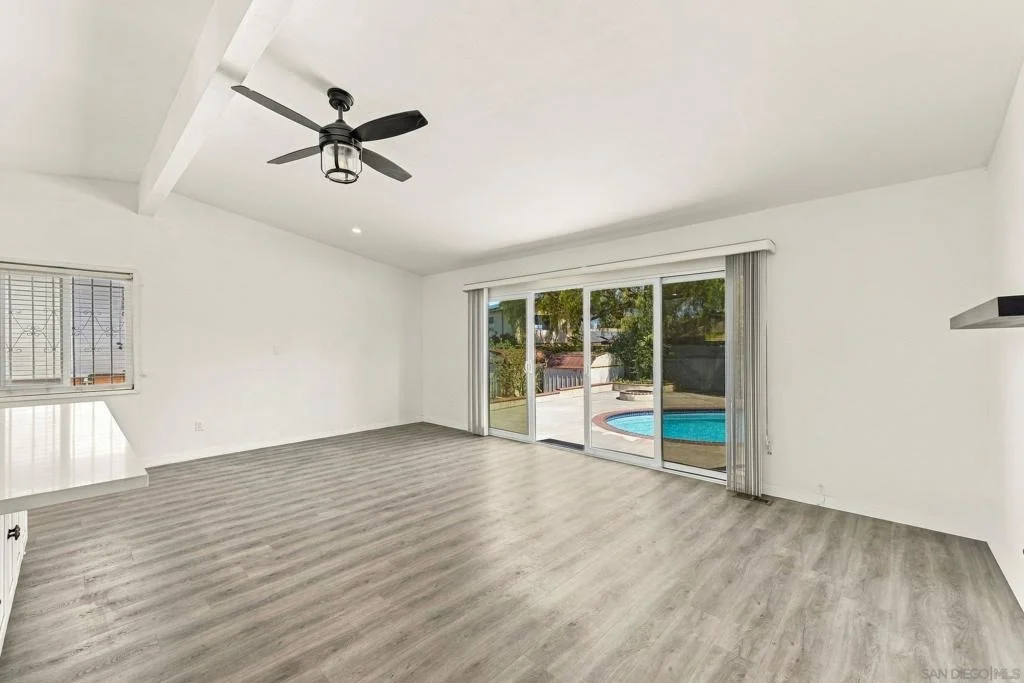 Photo of 669 Melrose Ave