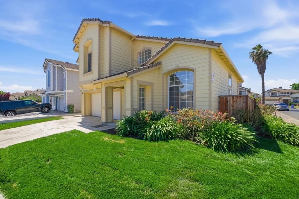 Photo of 40352 Linaria Circle