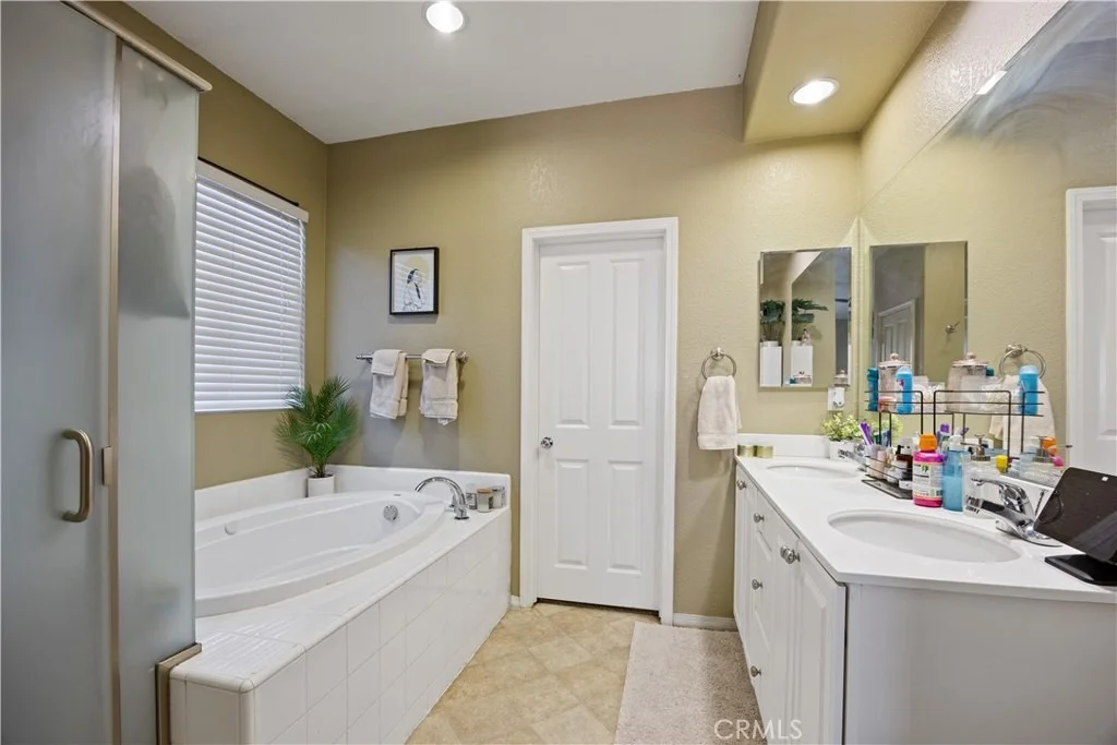 Photo of 44340 Acacia