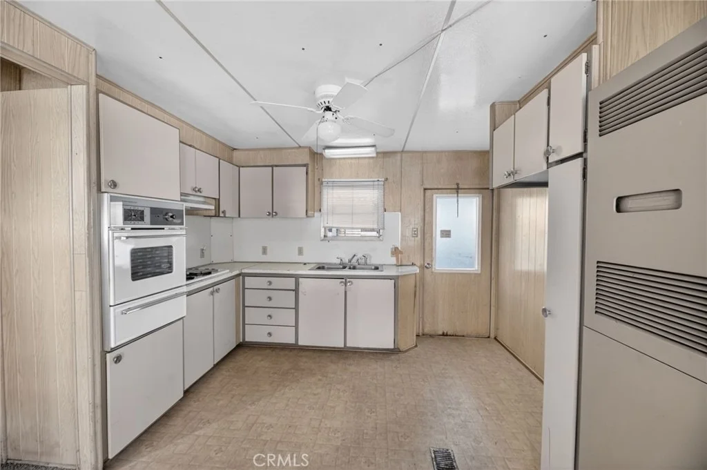 Photo of 760 Santa Clara