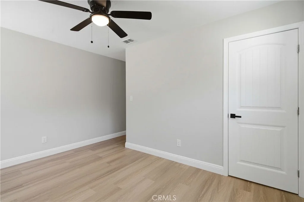 Photo of 5945 Paramount Drive