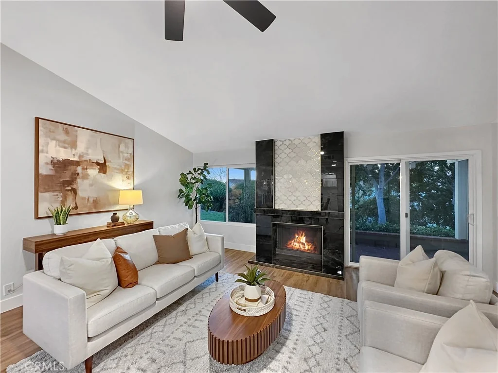 Photo of 28402 Pacheco