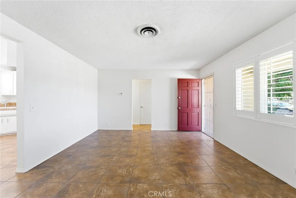 Photo of 780 Shellie Lane