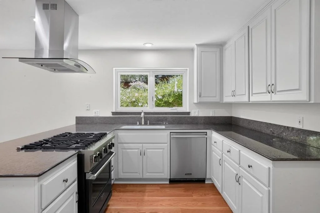 Photo of 650 Tabor Way