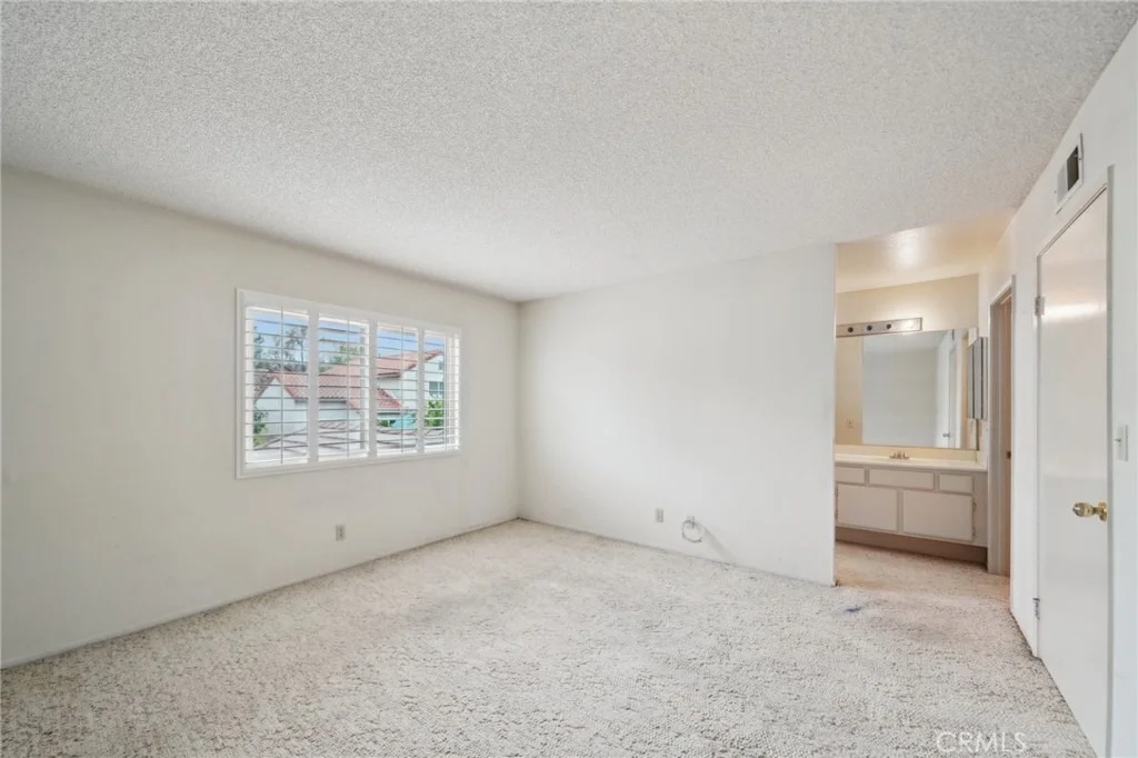 Photo of 2279 Wisteria Avenue