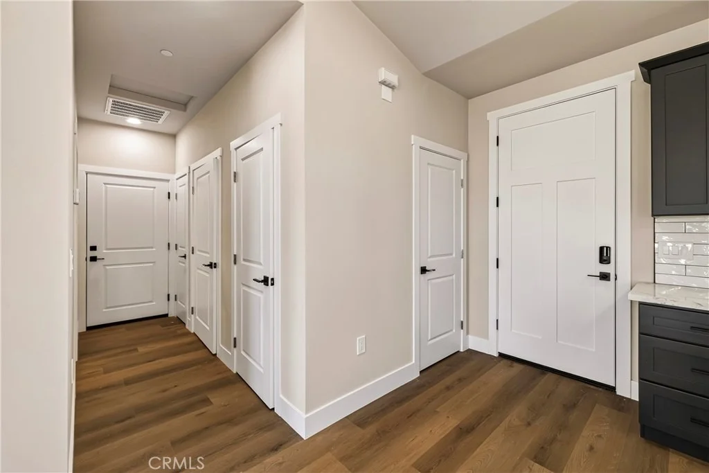 Photo of 891 Wagstaff