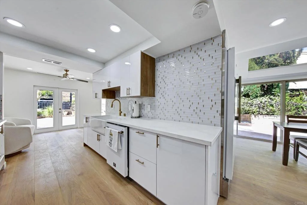 Photo of 5850 Menorca Drive