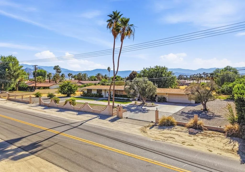 Photo of 41441 Yucca Lane