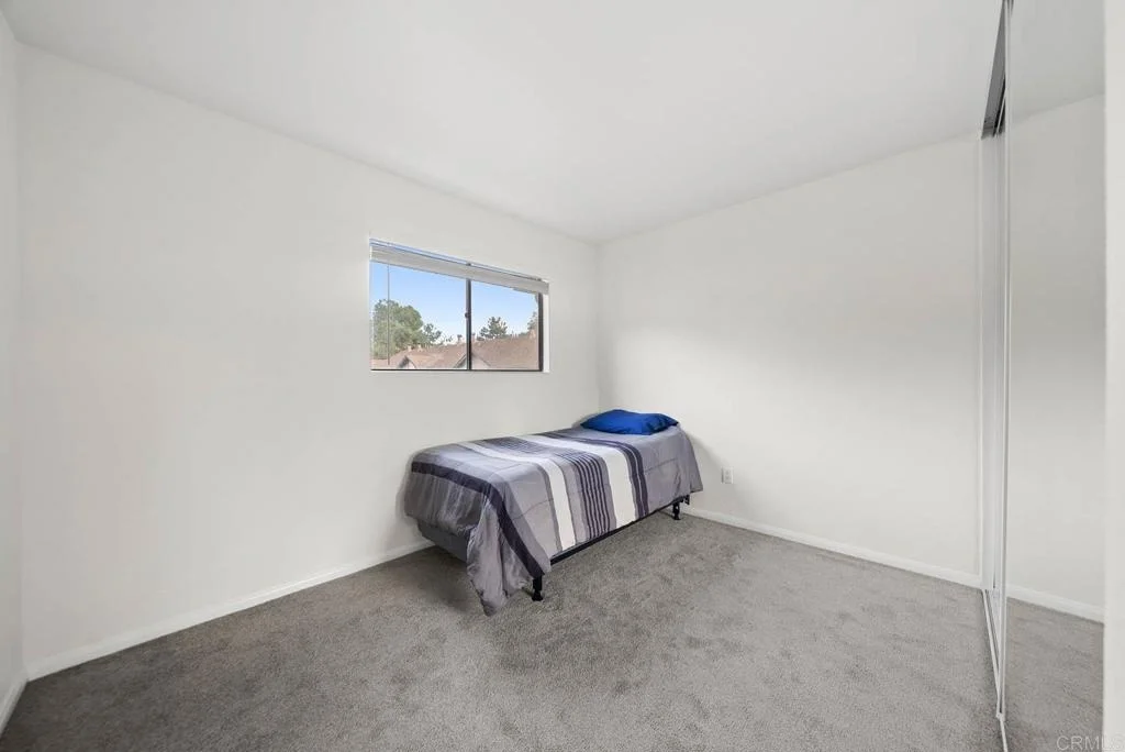 Photo of Unit C at 2636 Alpine Boulevard