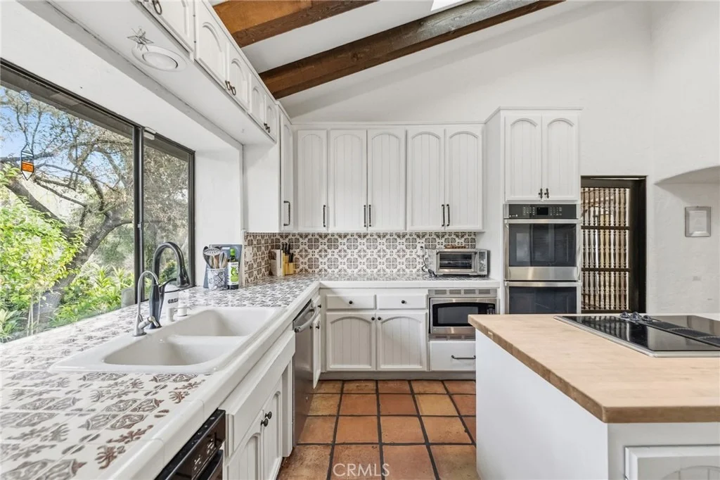 Photo of 25805 Avenida Del Oro
