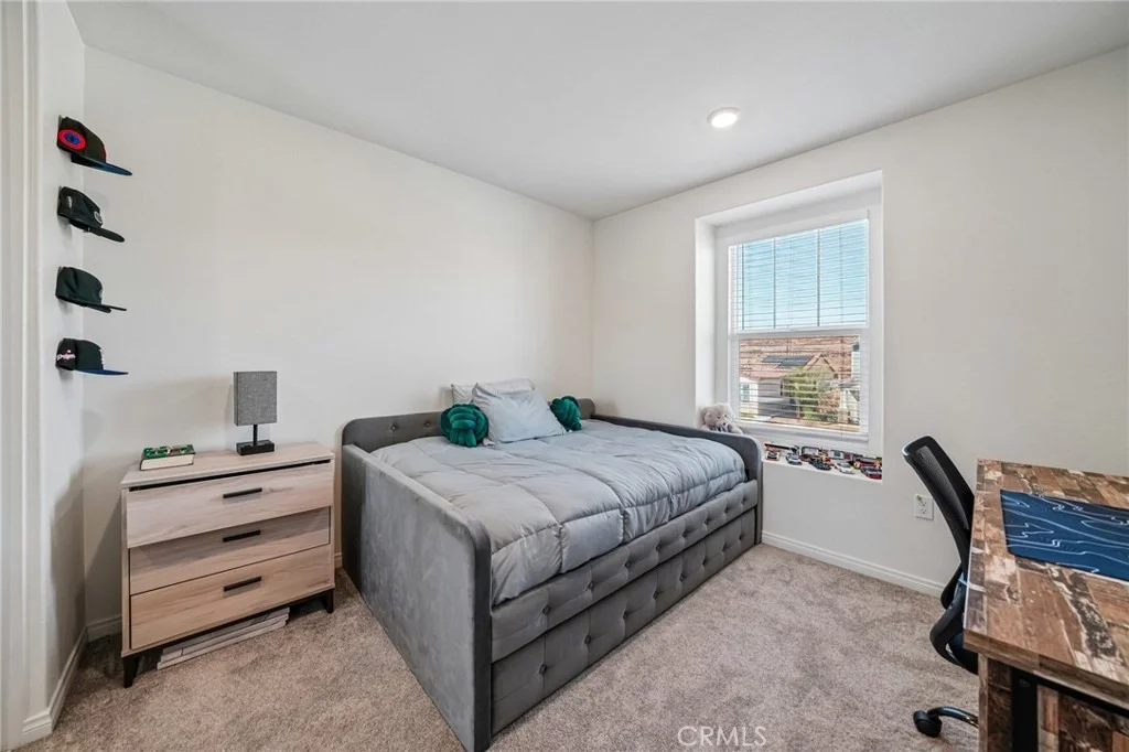 Photo of 4646 Florence