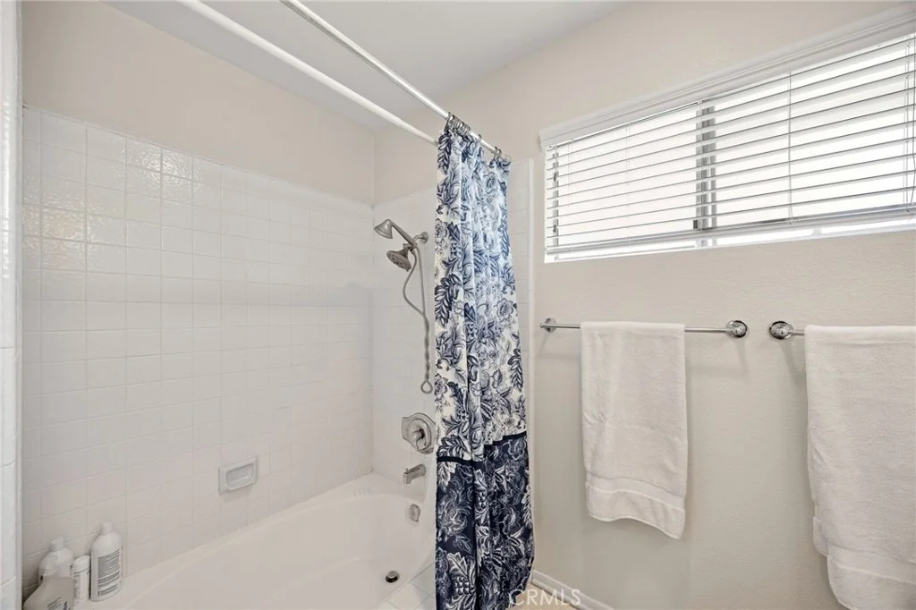 Photo of 1375 Beechwood Drive