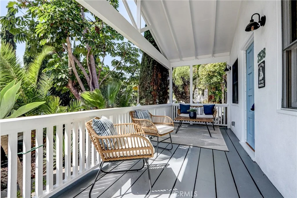 Photo of 2328 Beach Avenue