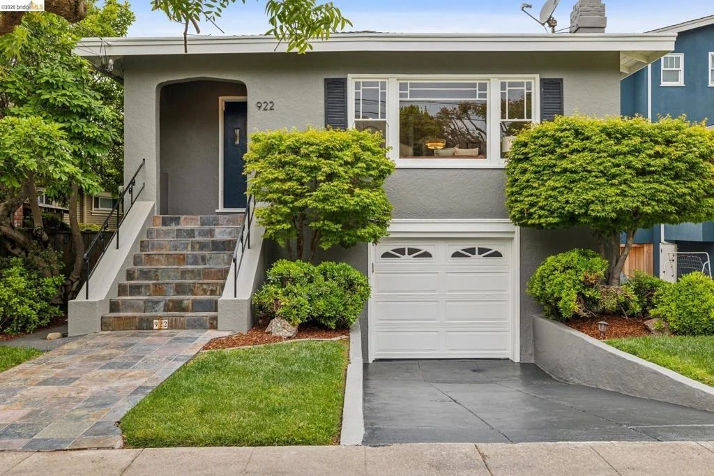 Photo of 922 Carmel Ave