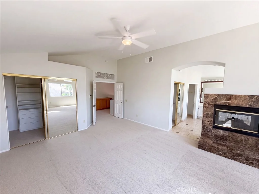 Photo of 8932 Mesa Oak
