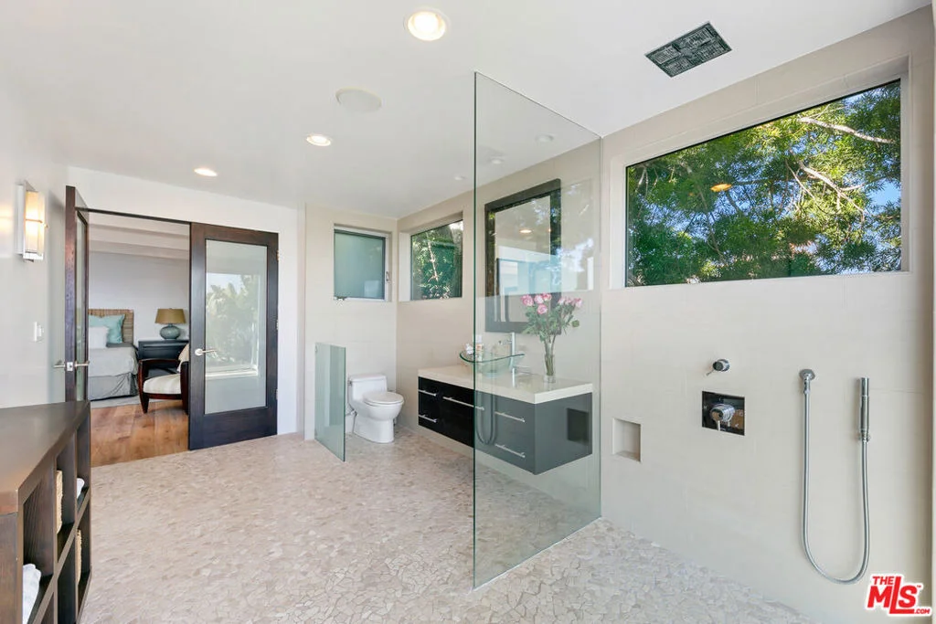 Photo of 31522 Broad Beach Road