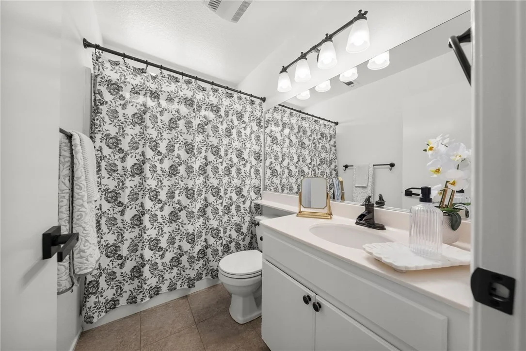 Photo of 937 Ferndale